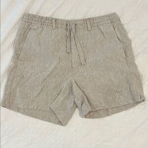 Zara Men's Light Gray Flat Front Shorts